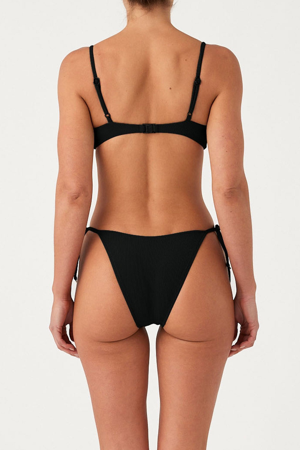 Top bralette minimalista a rayas Signature - Negro